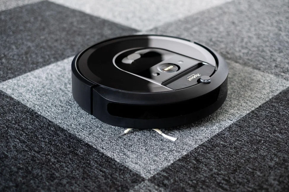 Does a Roomba work on carpet