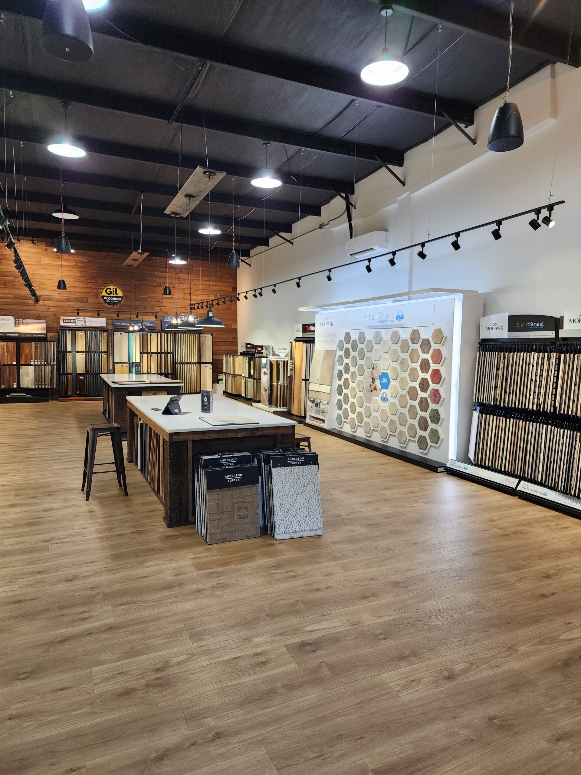 Massive Flooring showroom in Indian Trail